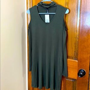 Cut out neck off the shoulder dress